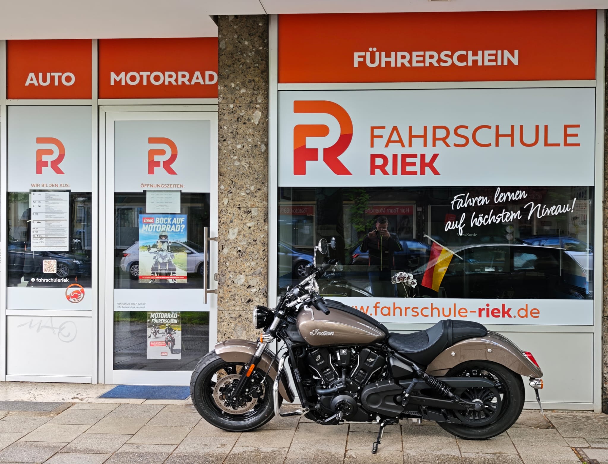 Offene Motorräder ab 21 (Klasse SZ80)