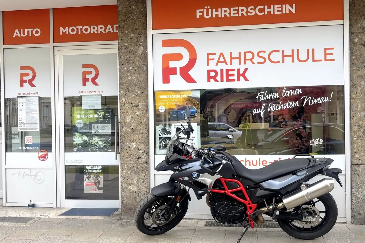 Mittelschwere Krafträder (Klasse A2)